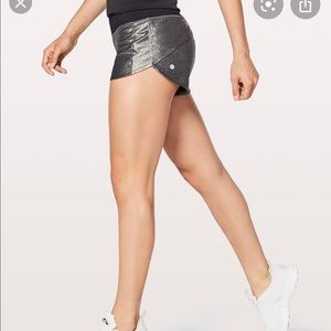 Lululemon speed up short 2.5